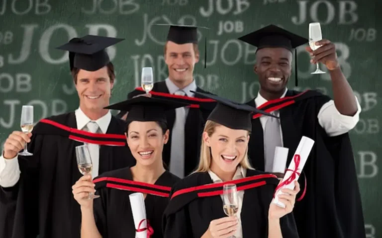 Different Types of Scholarships and Their Benefits